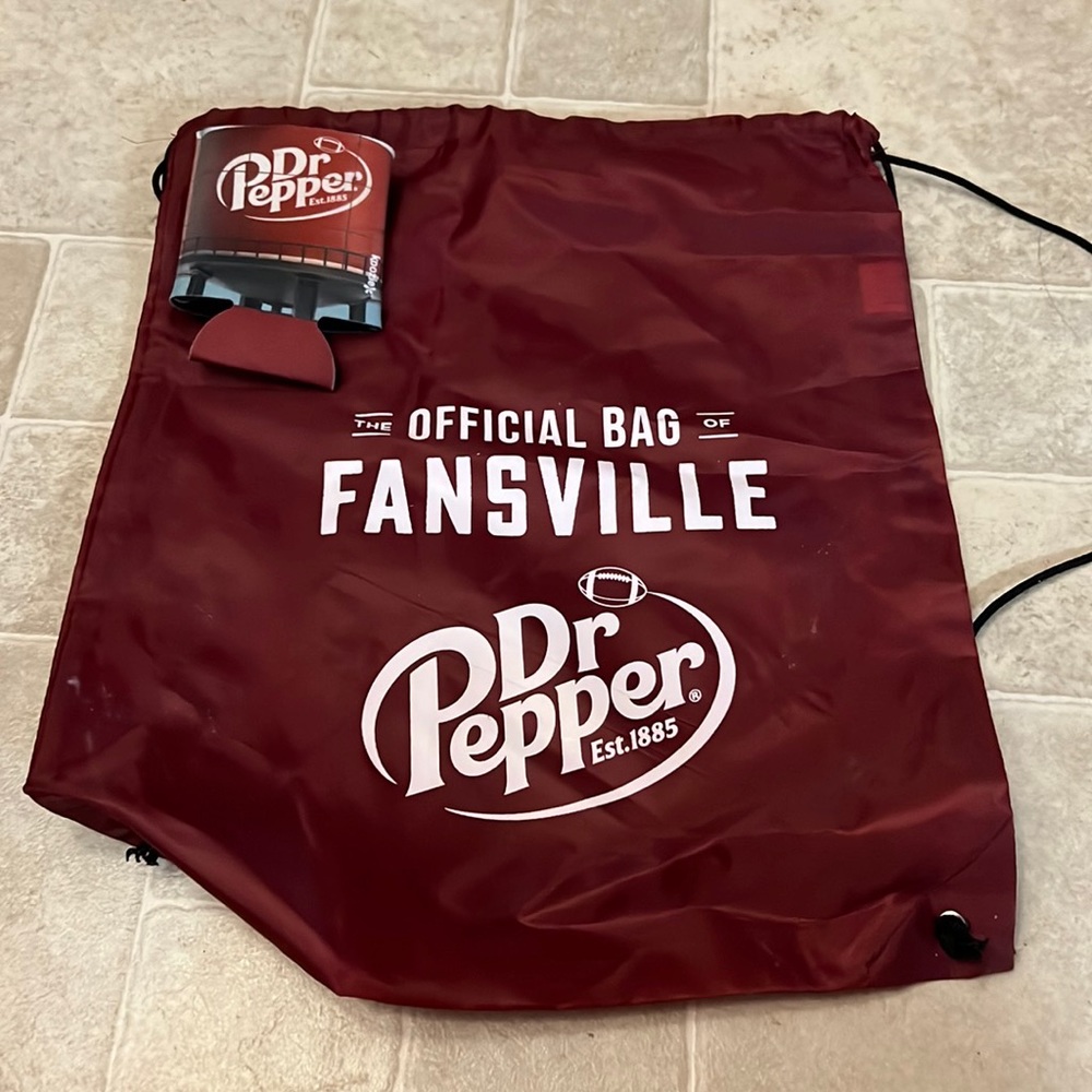Dr pepper string bag and can holder